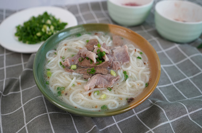 六盘水原味汤粉王培训